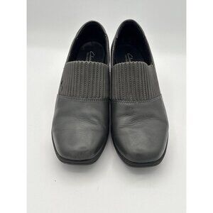 Women’s Clark’s Size 7 Dark Gray Leather Heeled Loafers